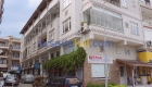 Demet Apart